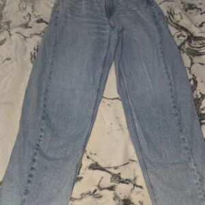 American Eagle Outfitters Light Blue Ankle Jeans